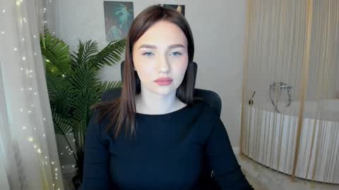 Snapshot of seaebreeze chatting on 03.09.25 Kate online show from 03.09.25