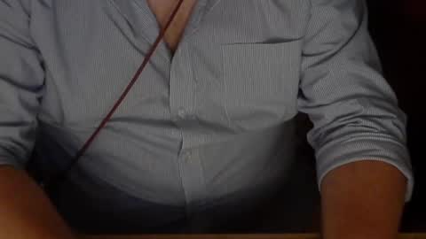 Snapshot of seathrough chatting on 09.12.25 Falco J online show from 09.12.25