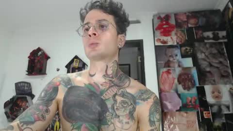 Snapshot of sebasbigdick_ chatting on 03.01.25 spityio instagram online show from 03.01.25