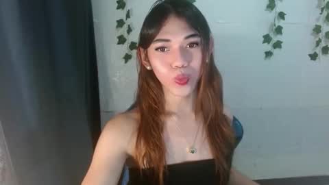 seductive_nessie online show from 10.17.25