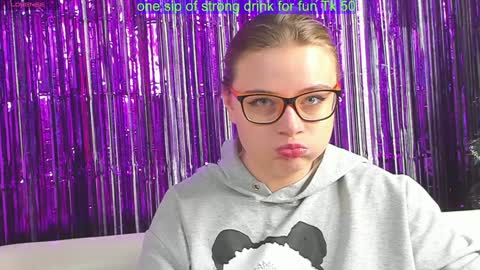 Snapshot of seductive_she_wolf chatting on 12.31.24 seductive_she_wolf online show from 12.31.24
