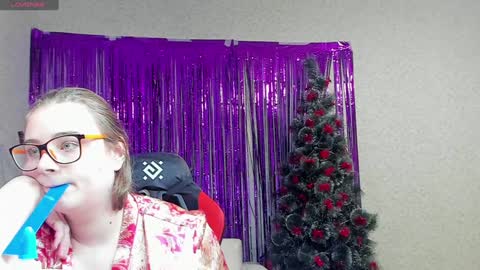 Snapshot of seductive_she_wolf chatting on 01.20.25 seductive_she_wolf online show from 01.20.25