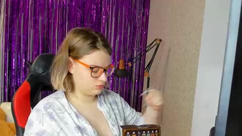Snapshot of seductive_she_wolf chatting on 01.30.25 seductive_she_wolf online show from 01.30.25