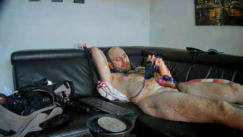 Snapshot of seeebi chatting on 12.08.24 Sebastian online show from 12.08.24