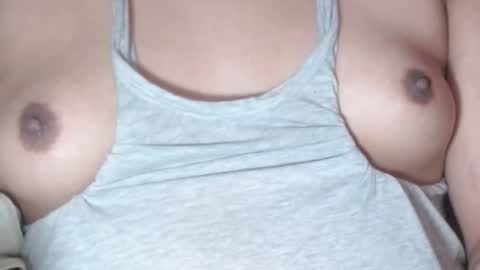 Snapshot of selda_ chatting on 12.27.24 Selda online show from 12.27.24