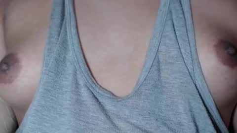 Snapshot of selda_ chatting on 02.27.25 Selda online show from 02.27.25