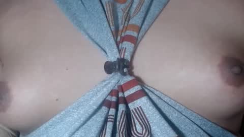 Snapshot of selda_ chatting on 03.04.25 Selda online show from 03.04.25