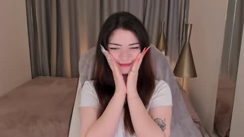 Selena  Follow Me online show from 10.22.25