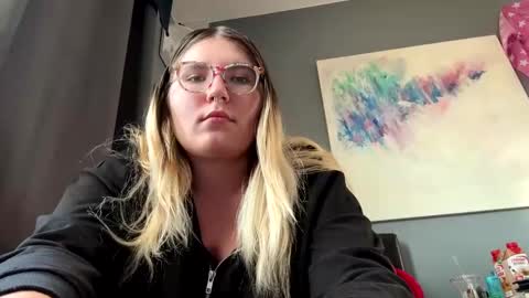 Snapshot of selenebaby chatting on 10.07.25 Selene online show from 10.07.25