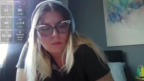 Selene online show from 10.18.25