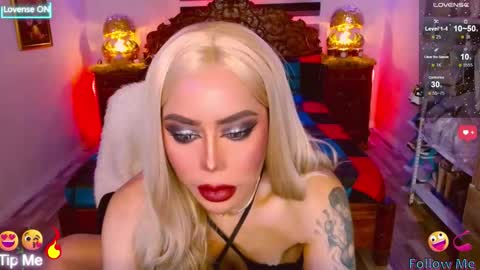 Snapshot of selina_diorxxx chatting on 10.18.25 Will You Be My CumDumpster in Real  Drink My Milk online show from 10.18.25