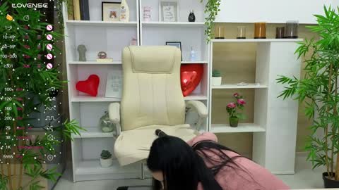 Snapshot of selinesole_ chatting on 12.09.24 Seline online show from 12.09.24