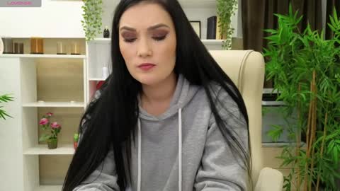 Snapshot of selinesole_ chatting on 01.09.25 Seline online show from 01.09.25