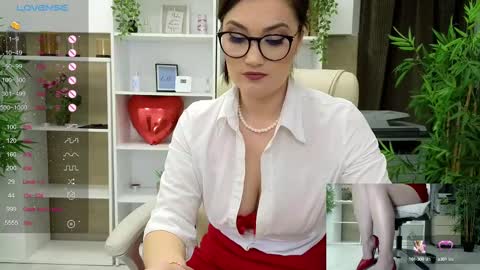 Snapshot of selinesole_ chatting on 03.07.25 Seline online show from 03.07.25