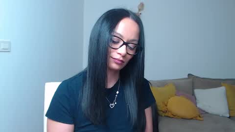 Snapshot of serenesophi chatting on 03.07.25 SereneSophi online show from 03.07.25