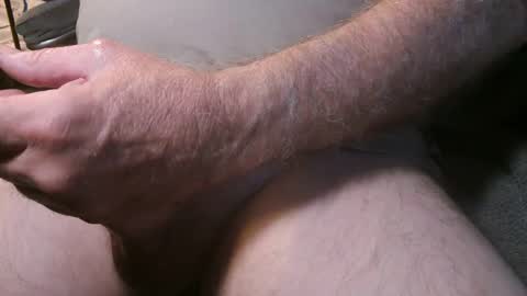 Snapshot of seventhehardway chatting on 09.18.25 seventhehardway online show from 09.18.25