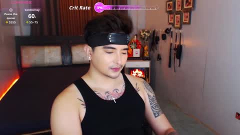 Snapshot of sex_profesor chatting on 09.13.25 AXEL online show from 09.13.25