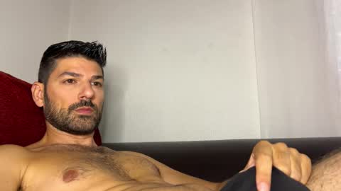 Snapshot of sexfriendch chatting on 09.12.25 Lucenzo  online show from 09.12.25