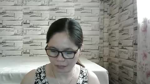 Snapshot of sexi_monica chatting on 12.27.24 sexi_monica online show from 12.27.24