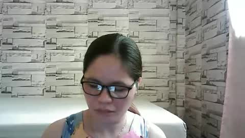 Snapshot of sexi_monica chatting on 02.05.25 sexi_monica online show from 02.05.25