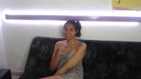 Snapshot of sexquarantine_2020 chatting on 12.30.24 KhidaMilo online show from 12.30.24