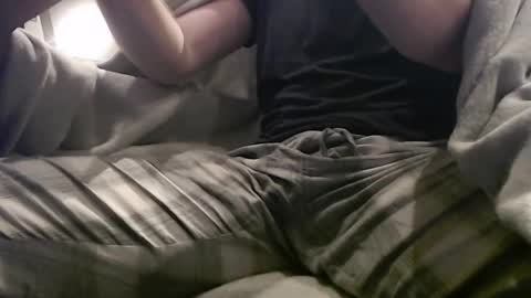 Snapshot of sexualtension229 chatting on 09.28.25 Sexual Tension online show from 09.28.25