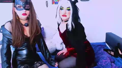 Snapshot of sexxx_queen chatting on 01.25.25 sexxx_queen online show from 01.25.25