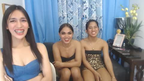Snapshot of sexxyasian_selle4uxxx chatting on 01.13.25 sexxyasian_selle4uxxx online show from 01.13.25