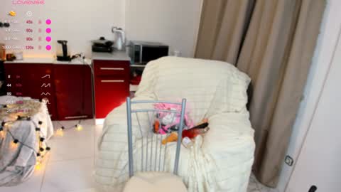 Snapshot of sexy__nimph chatting on 12.06.24 Alice online show from 12.06.24