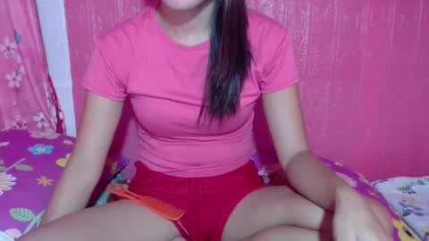 Snapshot of sexy_amelia_69 chatting on 12.25.24 Amelia online show from 12.25.24