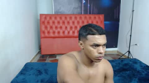 Snapshot of sexy_bigcock01 chatting on 12.14.24 sexy_bigcock01 online show from 12.14.24