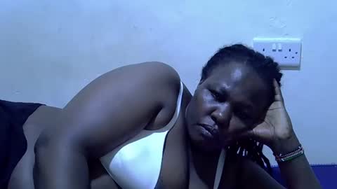 Snapshot of sexy_ebony254 chatting on 09.13.25 sexy_ebony254 online show from 09.13.25