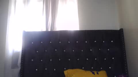Snapshot of sexy_melanin11 chatting on 09.24.25 sexy_melanin11 online show from 09.24.25