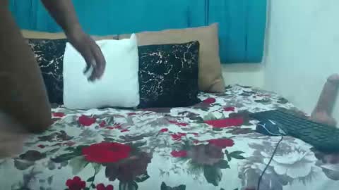 Snapshot of sexyboobsx2 chatting on 09.26.25 sexyboobsx2 online show from 09.26.25