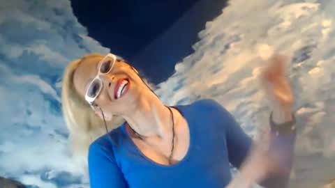 Snapshot of sexyeni chatting on 01.13.25 ENI pvt moan your name WHEN I M NOT online you tell me in SNAPCHAT deal yes add me... FREE TWITTER magiconline101...... online show from 01.13.25