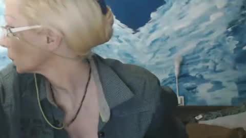 Snapshot of sexyeni chatting on 02.07.25 ENI pvt moan your name WHEN I M NOT online you tell me in SNAPCHAT deal yes add me... FREE TWITTER magiconline101...... online show from 02.07.25