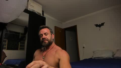Snapshot of sexyflightz chatting on 02.28.25 chris online show from 02.28.25