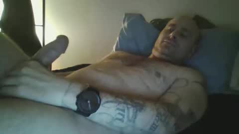 Snapshot of sexyfredy7722 chatting on 10.22.25 sexyfredy7722 online show from 10.22.25