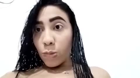 Snapshot of sexygril01 chatting on 10.12.25 sexygril01 online show from 10.12.25