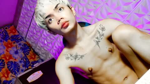 Snapshot of sexyhotbabe18 chatting on 02.22.25 sexyhotbabe18 online show from 02.22.25