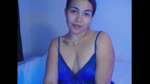 Snapshot of sexyloba_ chatting on 02.14.25 sexyloba  independent model online show from 02.14.25