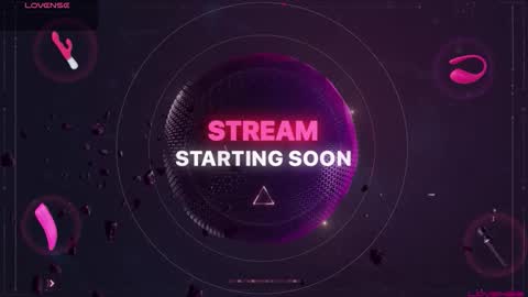 Snapshot of sexymompie chatting on 10.05.25 CANDY online show from 10.05.25