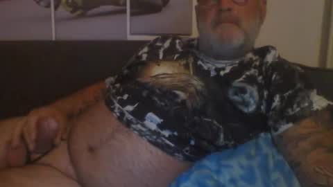 Snapshot of sexypaa chatting on 02.12.25 sexypaa online show from 02.12.25