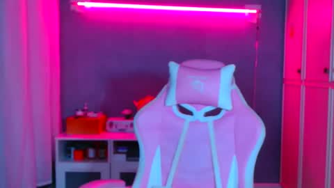 Snapshot of sexyvilleboy1 chatting on 09.22.25 sexyvilleboy1 online show from 09.22.25