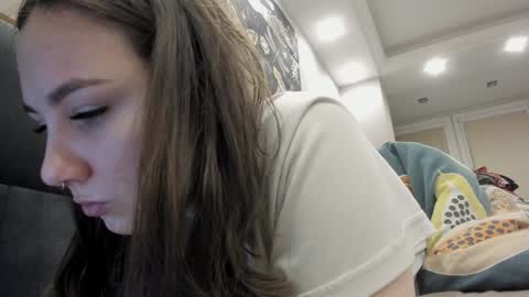 Snapshot of shadow_raffi chatting on 12.14.24 shadow_raffi online show from 12.14.24