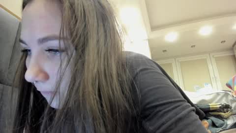 Snapshot of shadow_raffi chatting on 12.15.24 shadow_raffi online show from 12.15.24