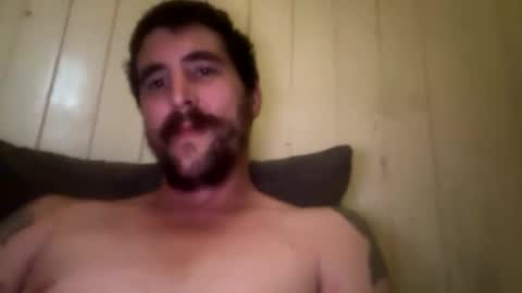 Snapshot of shaggydog774112 chatting on 01.01.25 shaggydog774112 online show from 01.01.25