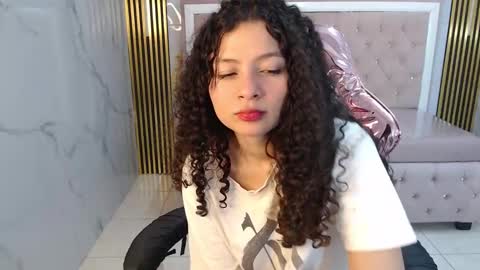 Snapshot of shalon_diaz_sub chatting on 12.17.24 Shalon online show from 12.17.24