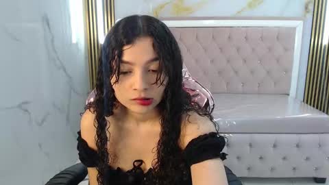 Snapshot of shalon_diaz_sub chatting on 12.19.24 Shalon online show from 12.19.24