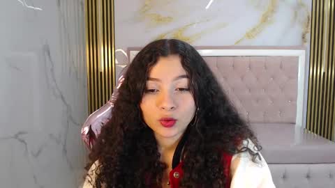 Snapshot of shalon_diaz_sub chatting on 01.02.25 Shalon online show from 01.02.25